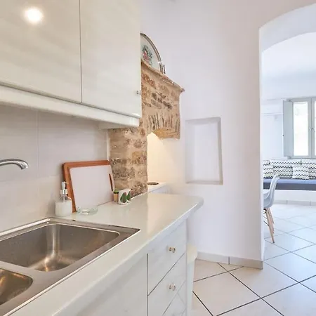 Bougain-villa *